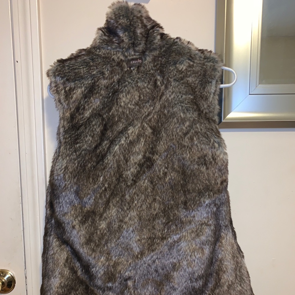 Vest - Picture 2 of 2